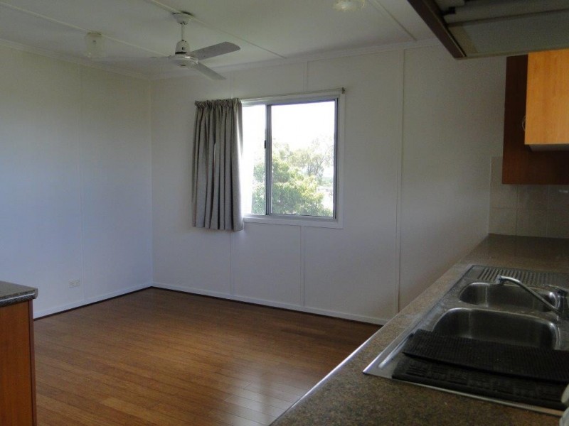 24 BELL STREET, Barney Point QLD 4680