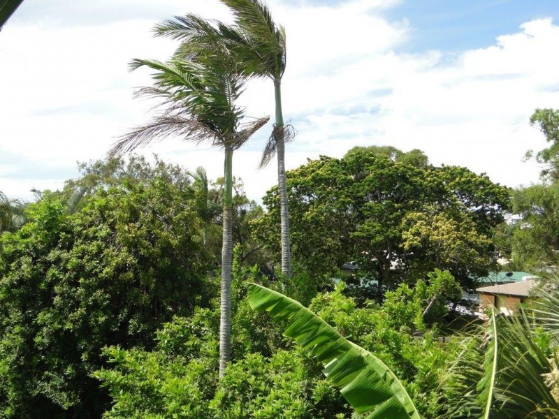 24 BELL STREET, Barney Point QLD 4680