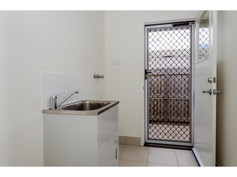 40 Briffney Street, Kirkwood QLD 4680