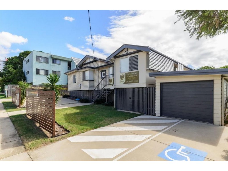 6 Roseberry Street, Gladstone QLD 4680