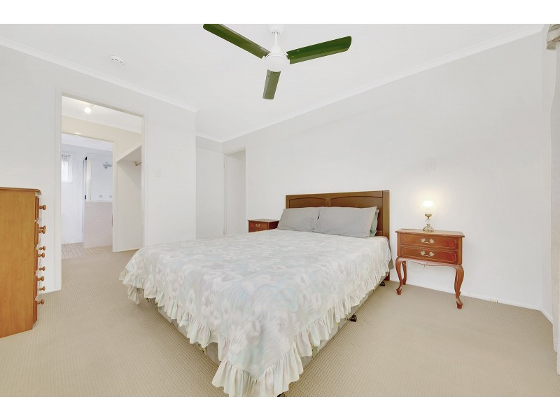 48 GRETEL DRIVE, Clinton QLD 4680