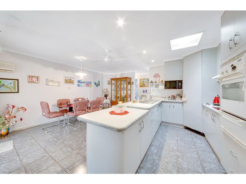 17 Connolly Court, Telina QLD 4680