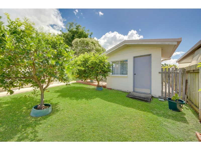 17 Connolly Court, Telina QLD 4680