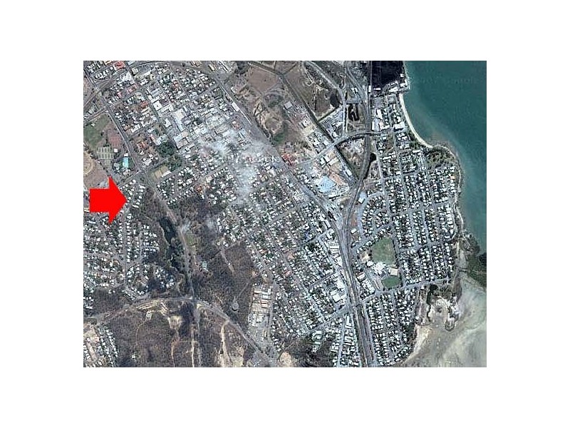 9-11 Fisher Street, West Gladstone QLD 4680