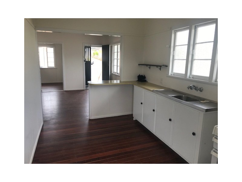 15 CENTRAL LANE, Gladstone QLD 4680