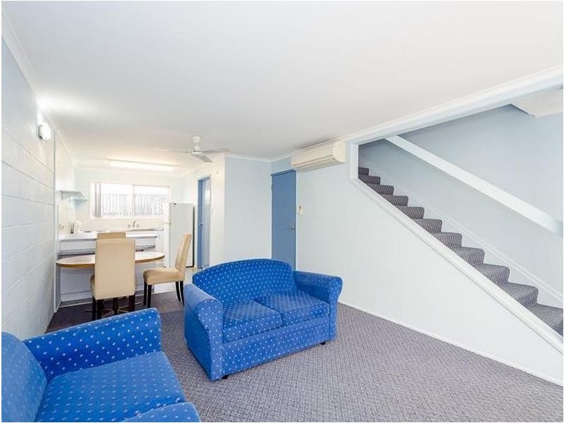 6/95 AUCKLAND STREET, South Gladstone QLD 4680