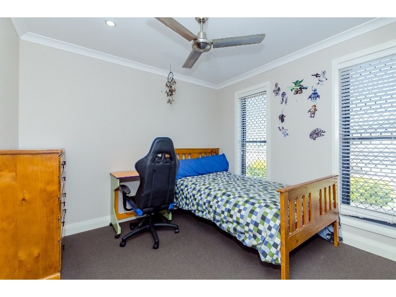 24 Wyara Close, Clinton QLD 4680