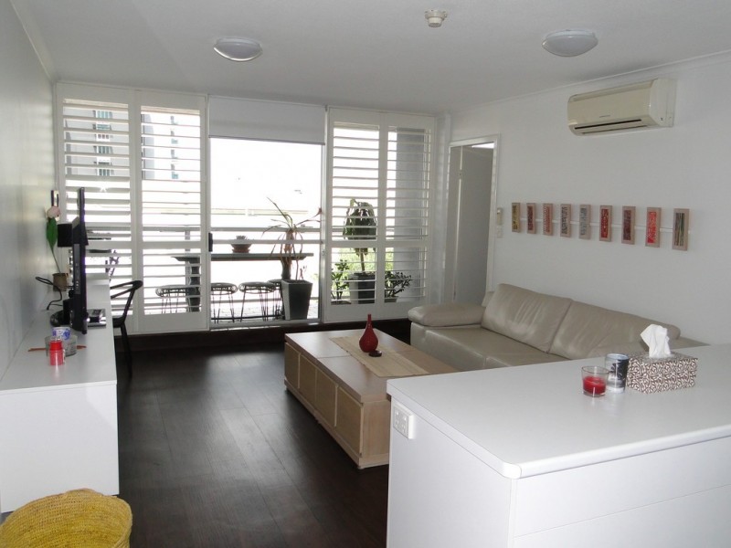 302/24 ROSEBERRY STREET, Gladstone QLD 4680