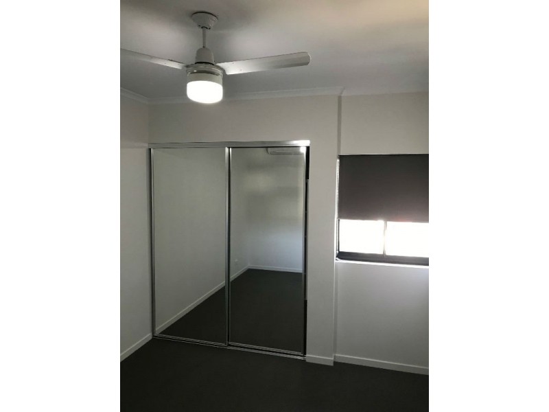 143/75 Central Lane, Gladstone QLD 4680