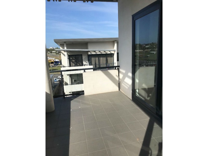 143/75 Central Lane, Gladstone QLD 4680