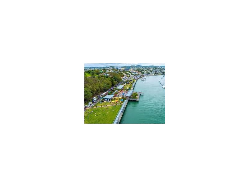 143/75 Central Lane, Gladstone QLD 4680