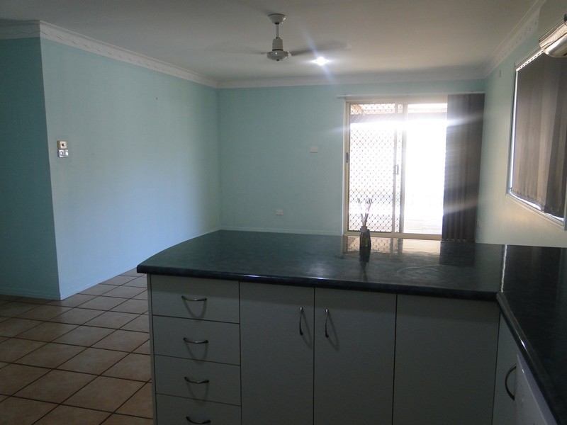 133 J HICKEY AVE, Clinton QLD 4680