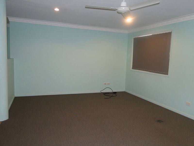 133 J HICKEY AVE, Clinton QLD 4680