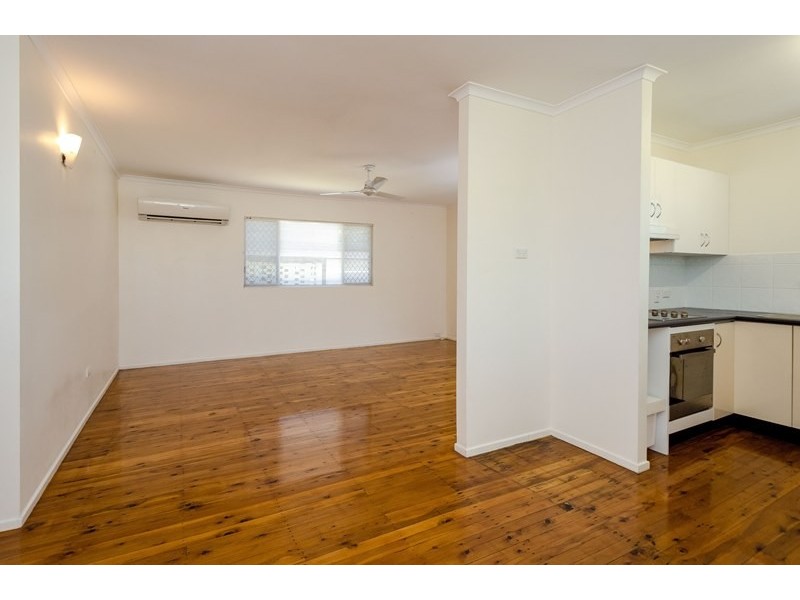 30 Wilson Street, New Auckland QLD 4680