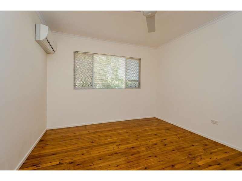 30 Wilson Street, New Auckland QLD 4680