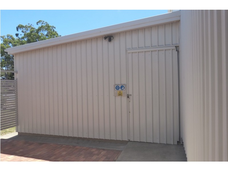 3 HIXON STREET, South Gladstone QLD 4680