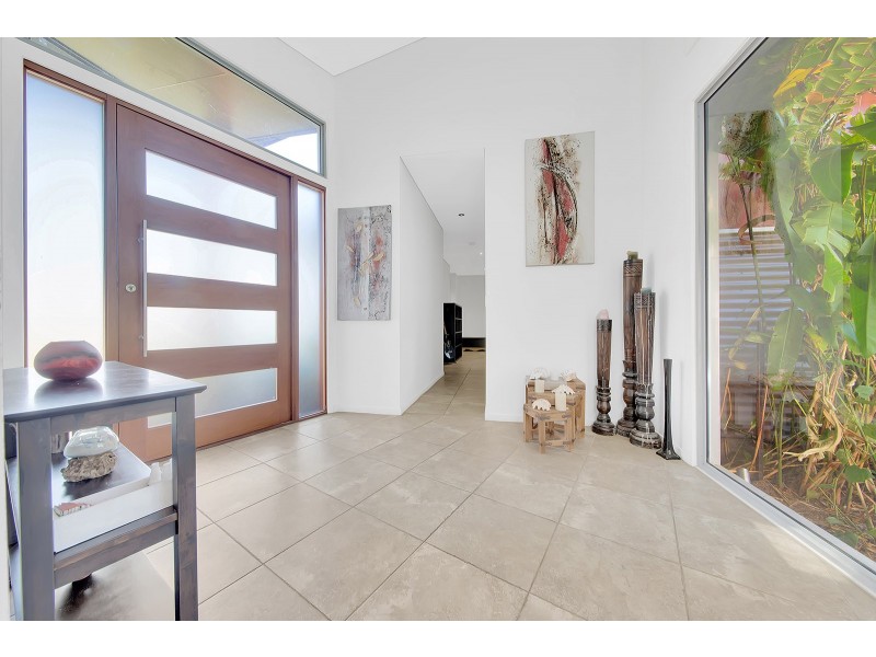 16 BILLABONG DRIVE, Glen Eden QLD 4680