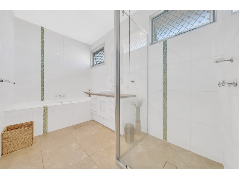 16 BILLABONG DRIVE, Glen Eden QLD 4680