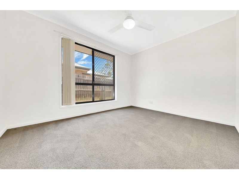 92 Col Brown Avenue, Clinton QLD 4680