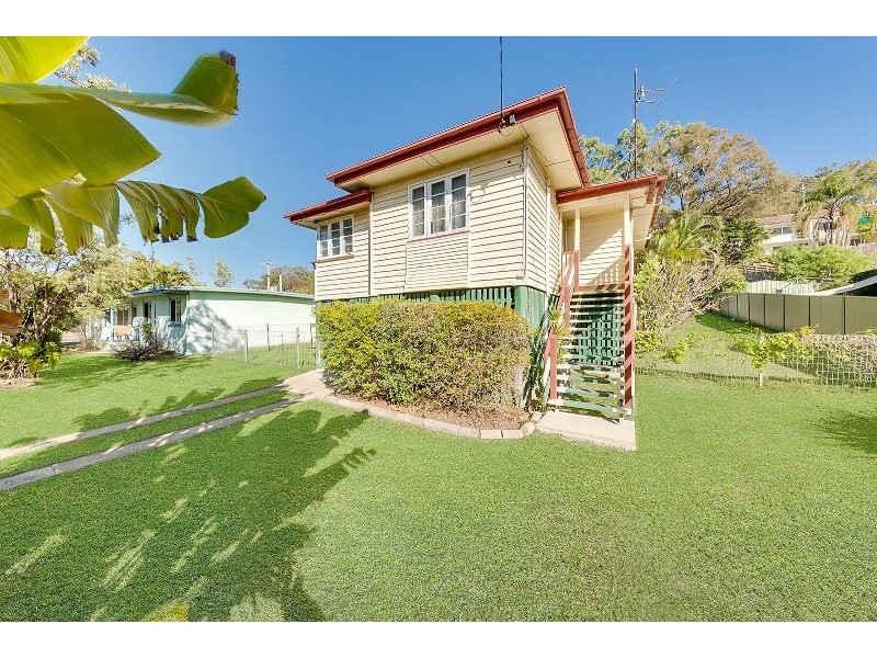 27 Leonard Street, South Gladstone QLD 4680