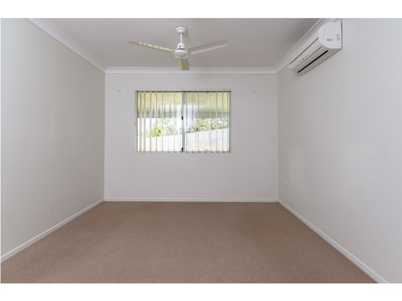 7 Rothbury Place, New Auckland QLD 4680