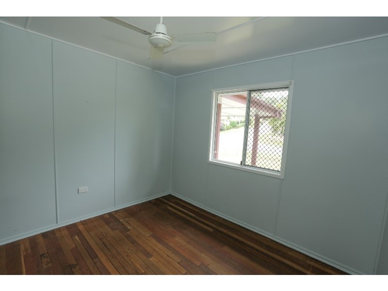 7 Far Street, West Gladstone QLD 4680