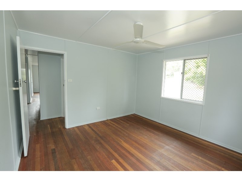 7 Far Street, West Gladstone QLD 4680