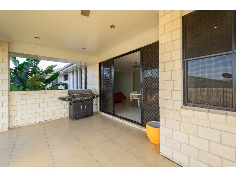 8 REDGUM DRIVE, Kirkwood QLD 4680