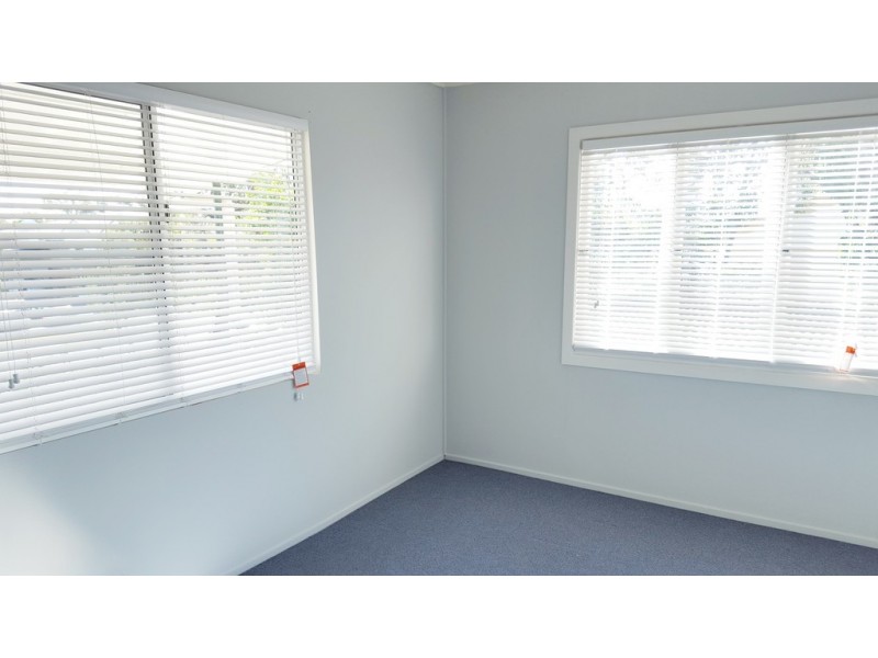 36 Dawson Road, West Gladstone QLD 4680