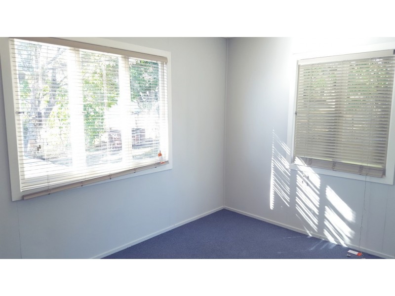 36 Dawson Road, West Gladstone QLD 4680