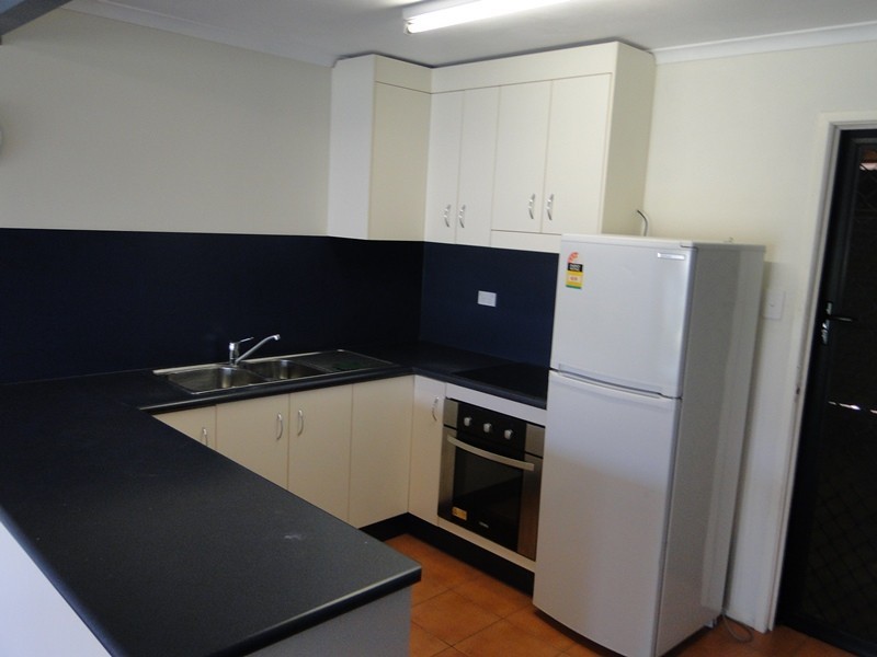 6/6 EDEN STREET, Gladstone QLD 4680
