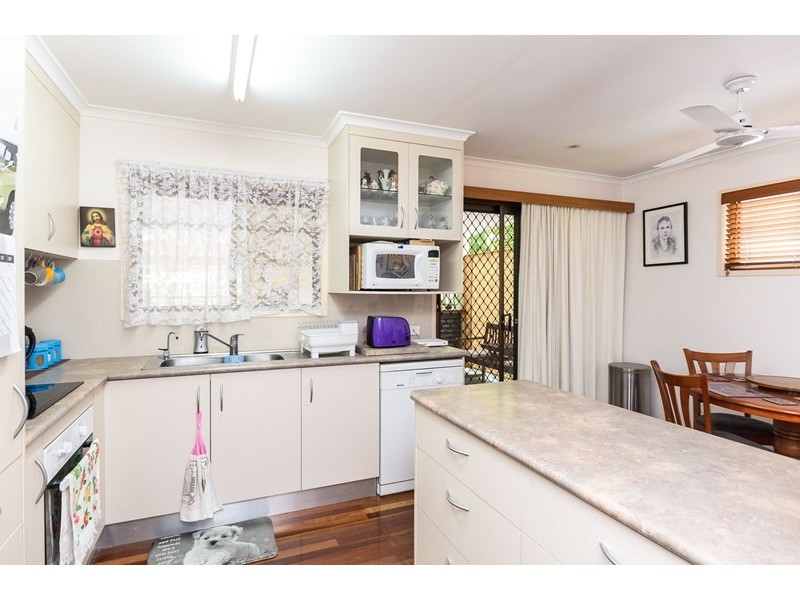 31 Latrobe Street, Tannum Sands QLD 4680