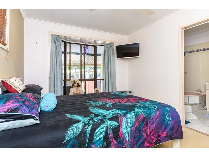 31 Latrobe Street, Tannum Sands QLD 4680