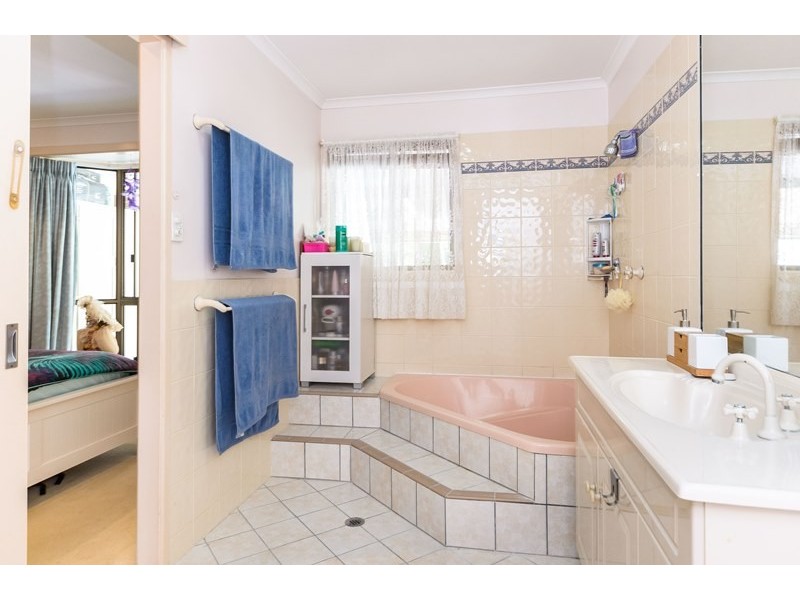 31 Latrobe Street, Tannum Sands QLD 4680