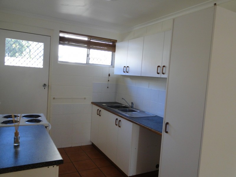 3/20 GERALDINE STREET, West Gladstone QLD 4680