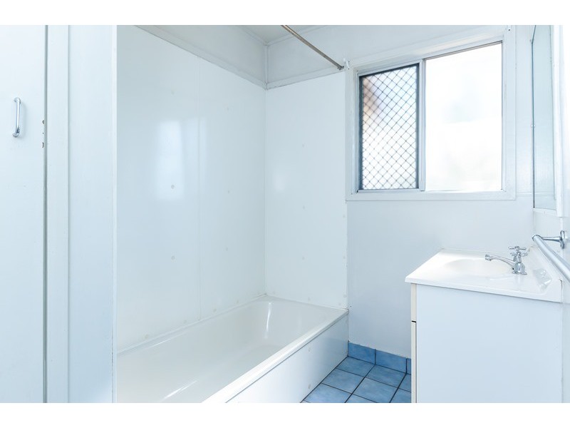 49 Pashley Street, Clinton QLD 4680