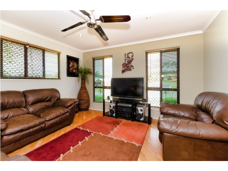 36 Katrina Boulevard, New Auckland QLD 4680