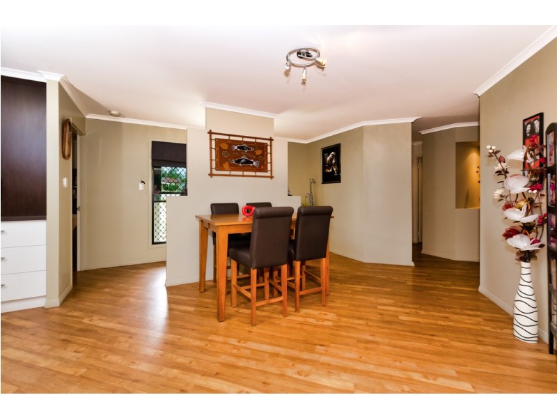 36 Katrina Boulevard, New Auckland QLD 4680