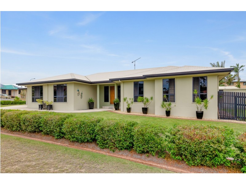 36 Katrina Boulevard, New Auckland QLD 4680