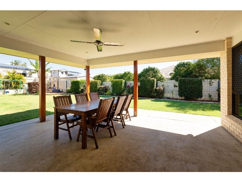 32 Beezley Street, Glen Eden QLD 4680