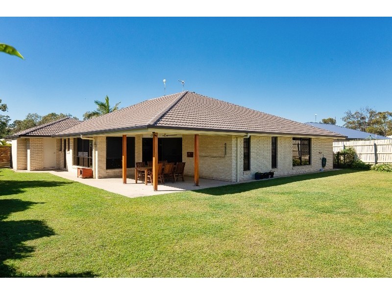 32 Beezley Street, Glen Eden QLD 4680