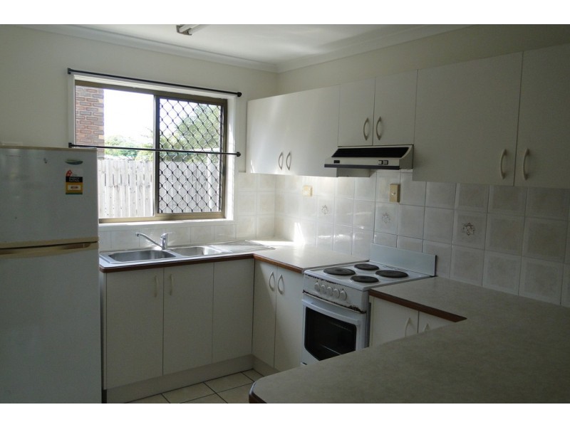 4/196 AUCKLAND STREET, South Gladstone QLD 4680