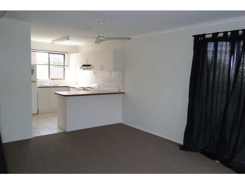 4/196 AUCKLAND STREET, South Gladstone QLD 4680