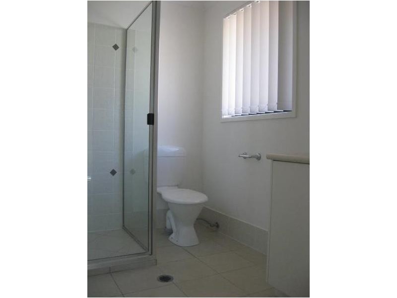 117 Emmadale Drive, New Auckland QLD 4680
