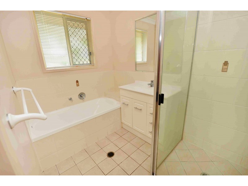 45 Alder Street, New Auckland QLD 4680