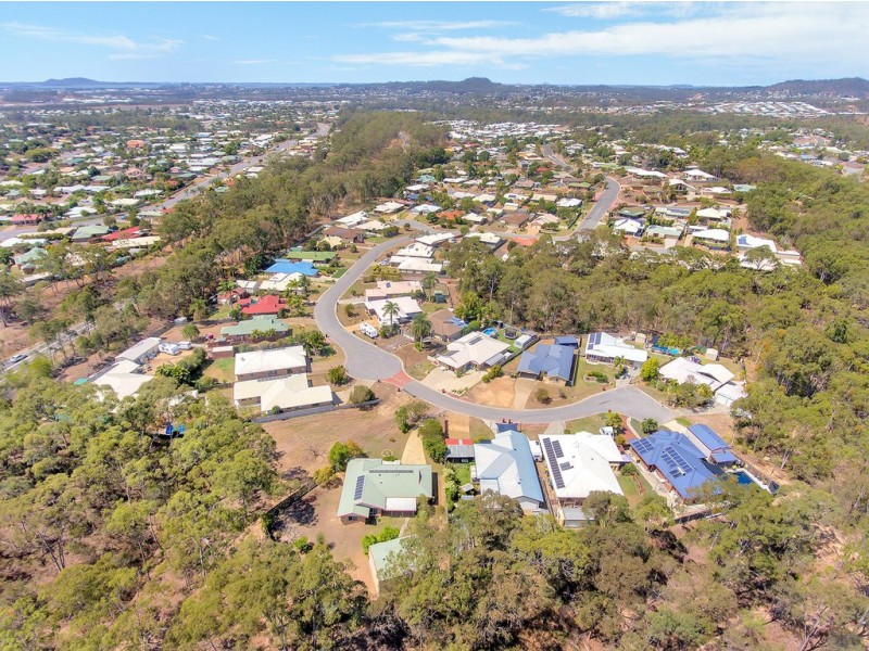 4 St Bees Court, Clinton QLD 4680