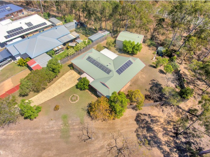 4 St Bees Court, Clinton QLD 4680