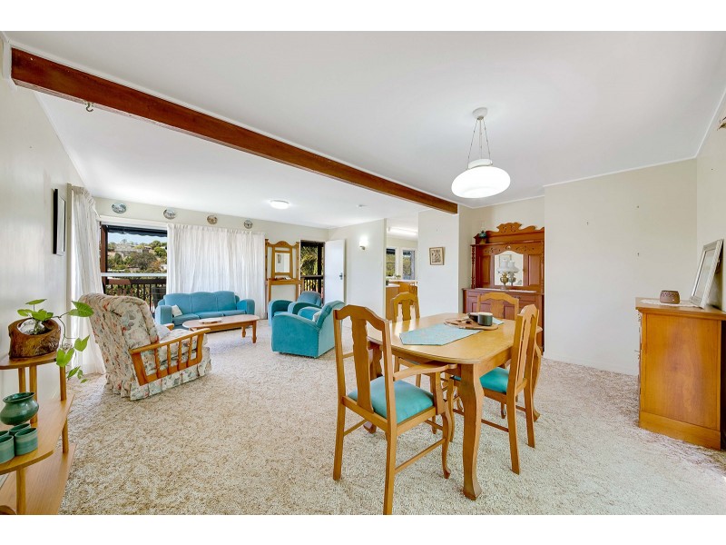 12 Brunke Street, West Gladstone QLD 4680