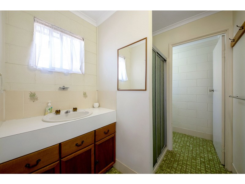 12 Brunke Street, West Gladstone QLD 4680