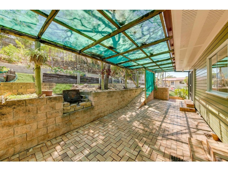 12 Brunke Street, West Gladstone QLD 4680